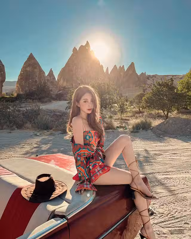 Hot Girl Với Thân Hình Nóng Bỏng Quyến Rũ Xinh Đẹp