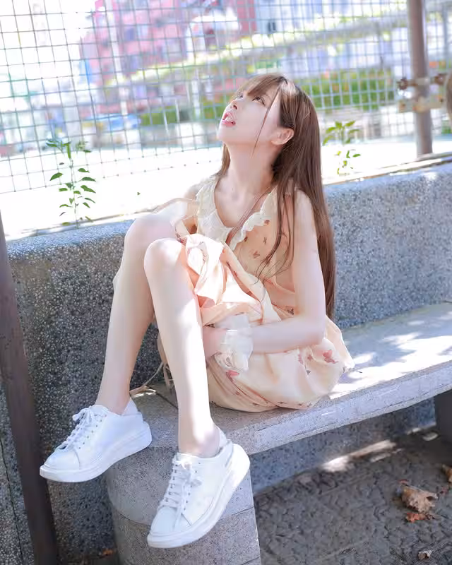 Nữ Idol Với Khuôn Mặt Thiên Thần Xinh Đẹp