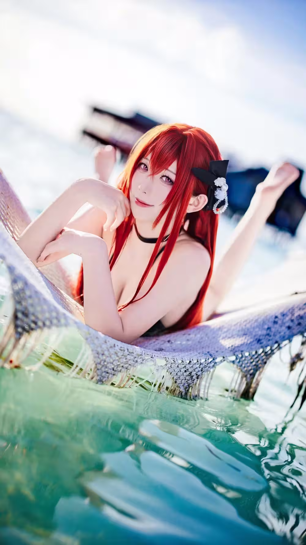 Gái Xinh Hentai Diện Đồ bơi Azur Lane Monarch Siêu Quyến Rũ